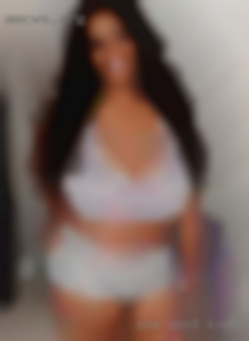 She dont fuck in Texas know i am on here.